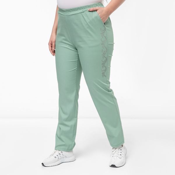 Trousers, women's, green